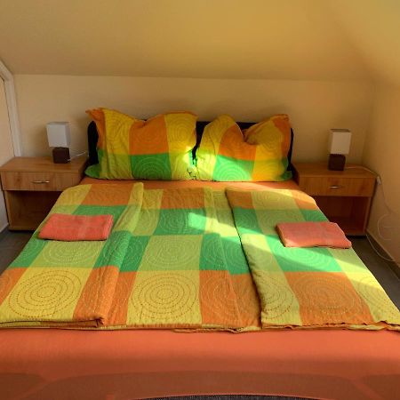 Balaton Kinizsi Apartman Siofok Ngoại thất bức ảnh