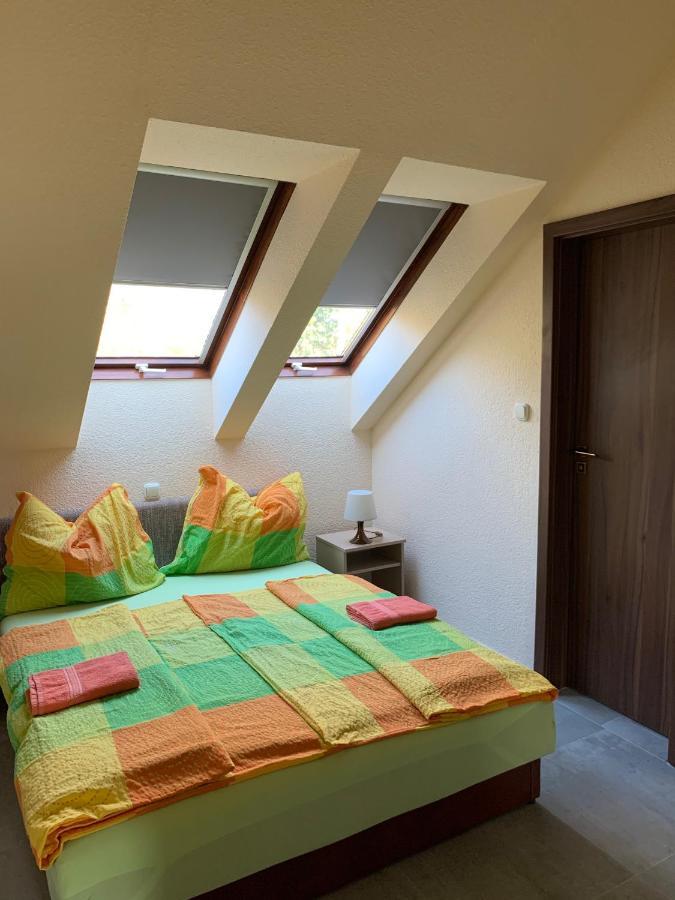 Balaton Kinizsi Apartman Siofok Ngoại thất bức ảnh