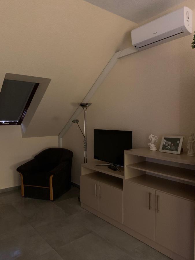 Balaton Kinizsi Apartman Siofok Ngoại thất bức ảnh