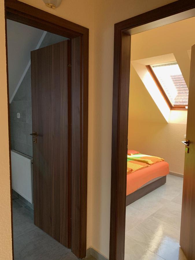 Balaton Kinizsi Apartman Siofok Ngoại thất bức ảnh