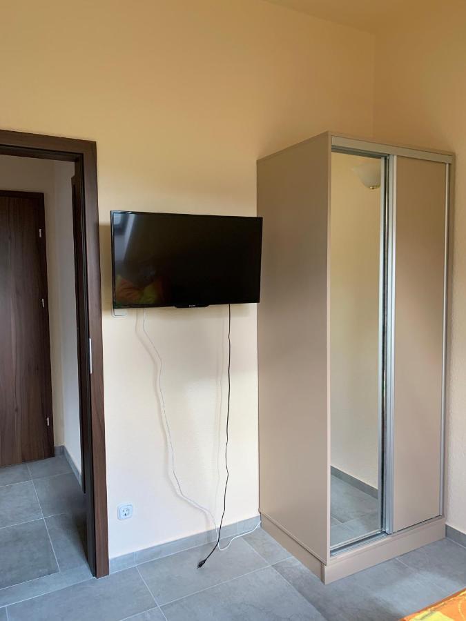 Balaton Kinizsi Apartman Siofok Ngoại thất bức ảnh
