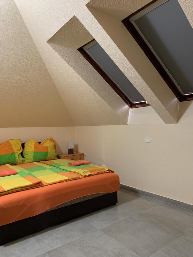 Balaton Kinizsi Apartman Siofok Ngoại thất bức ảnh