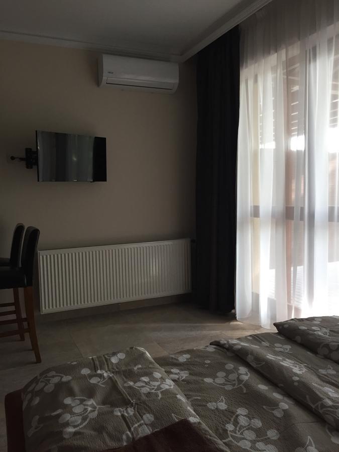 Balaton Kinizsi Apartman Siofok Ngoại thất bức ảnh
